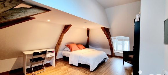 4 bedrooms House in Janville-en-Beauce, France No. 61453 10