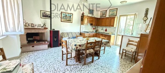 6 bedrooms House in Gubbio, Italy No. 296962 7