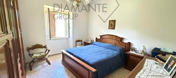 6 bedrooms House in Gubbio, Italy No. 296962 9