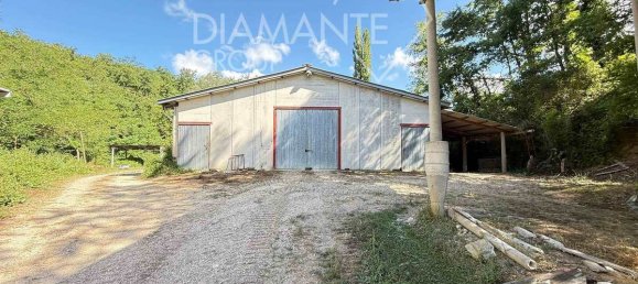 6 bedrooms House in Gubbio, Italy No. 296962 25