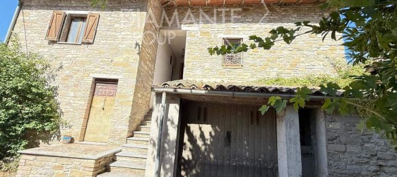 6 bedrooms House in Gubbio, Italy No. 296962 17