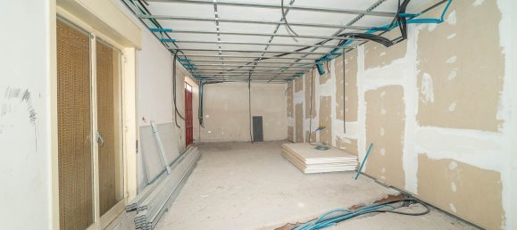 4 bedrooms Villa in Misterbianco, Italy No. 269543 10