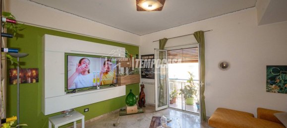 3 bedrooms Apartment in Messina, Italy No. 325641 8