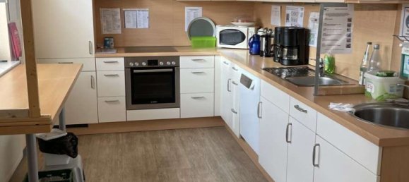 302m² Building in Altenkirchen, Germany No. 183039 40