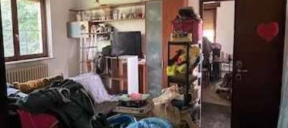 3 rooms Apartment in Tradate, Italy No. 272847 3