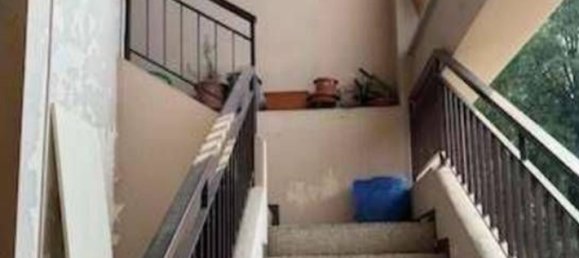 3 rooms Apartment in Tradate, Italy No. 272847 8