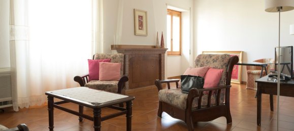 3-Zimmer Haus in Orgosolo, Italy, Nr. 251715 17