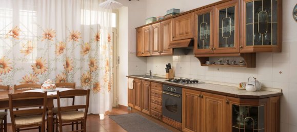 3-Zimmer Haus in Orgosolo, Italy, Nr. 251715 8