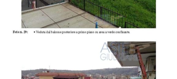 Apartamento de 7 divisões em Naples, Italy N.º 10260 40