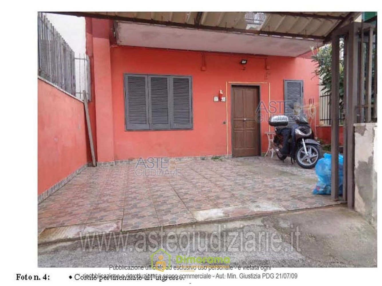 Apartamento de 7 divisões em Naples, Italy N.º 10260