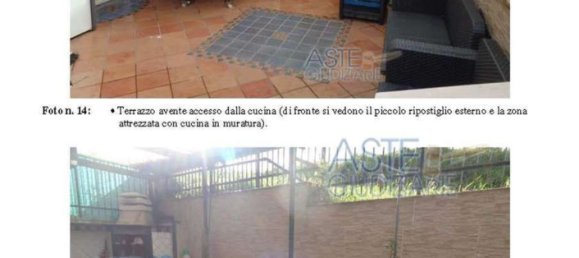 Apartamento de 7 divisões em Naples, Italy N.º 10260 27