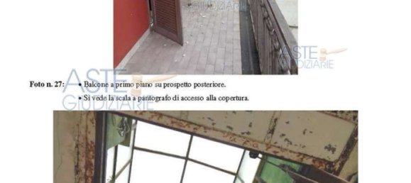 Apartamento de 7 divisões em Naples, Italy N.º 10260 39