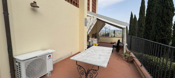 4 Schlafzimmer Haus in Scandicci, Italy, Nr. 315612 33