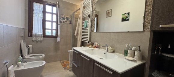 4 Schlafzimmer Haus in Scandicci, Italy, Nr. 315612 30