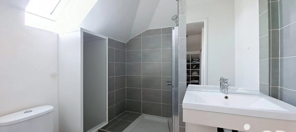 4 bedrooms House in Morangis, France No. 351824 10