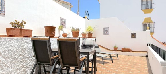 Квартира с 2 спальнями в Бенальмадена, Испания № 147610 2