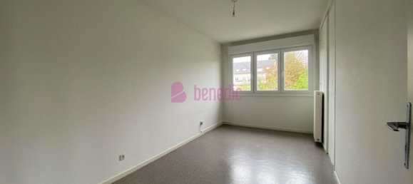 1 bedroom Apartment in Creutzwald, France No. 234044 4