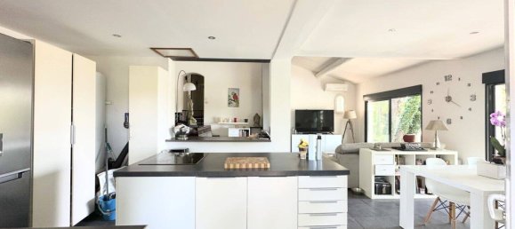 4 bedrooms House in Pourrieres, France No. 329224 3