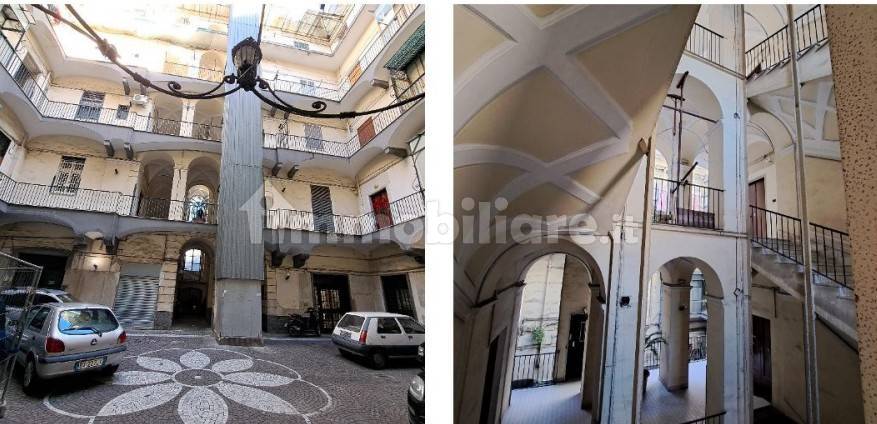Apartamento de 4 dormitorios en Naples, Italy No. 329272