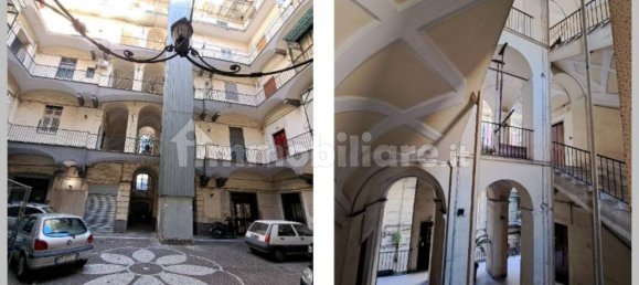 Apartamento de 4 dormitorios en Naples, Italy No. 329272 9