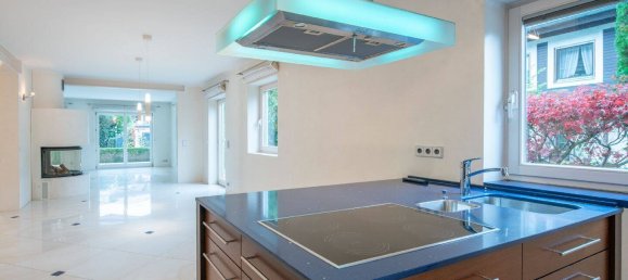 5 bedrooms Townhouse in Starnberg, Germany No. 184368 8