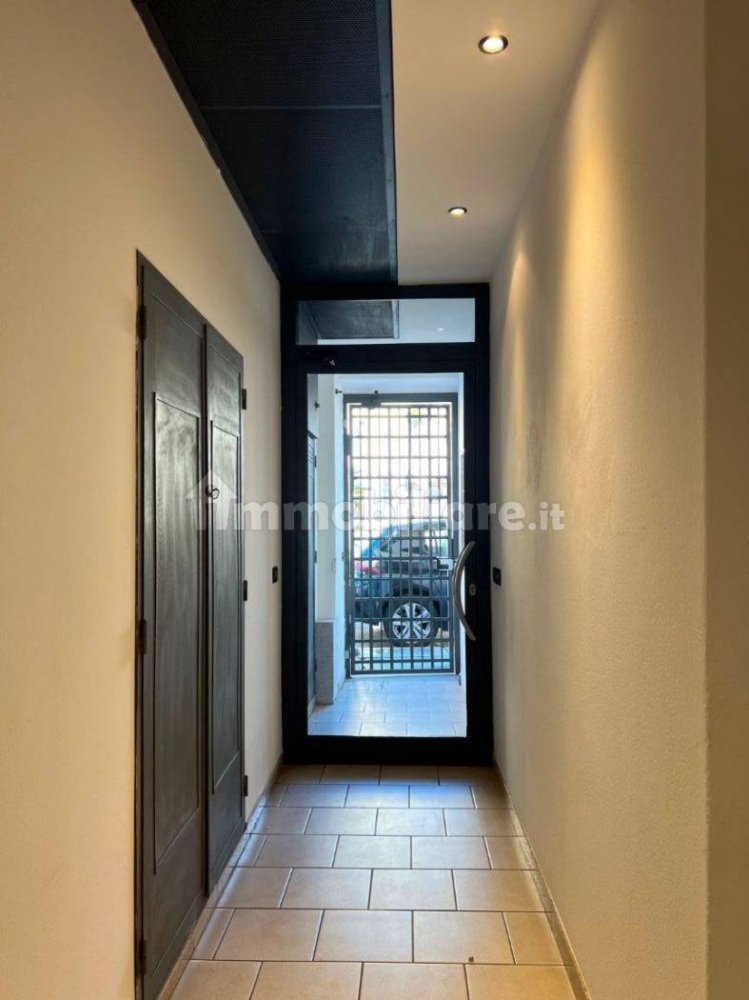 Apartamento de 2 dormitorios en Cremona, Italy No. 378914