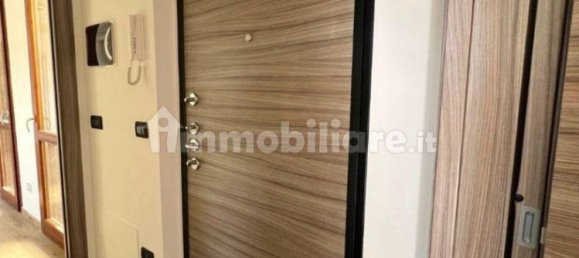 Apartamento de 2 dormitorios en Cremona, Italy No. 378914 4