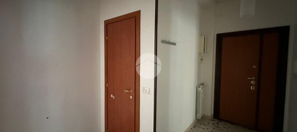 Квартира с 2 комнатами в Рим, Италия № 7326 3