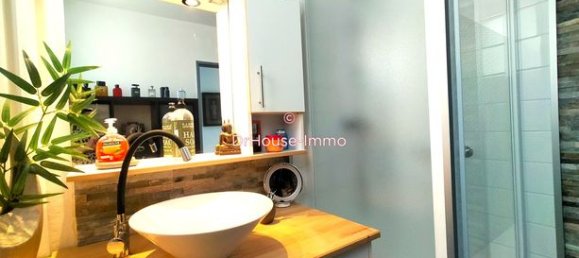 3 chambres Appartement à Poitiers, France No. 310352 5