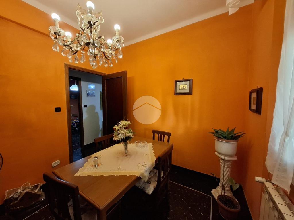 3 bedrooms Apartment in Genoa, Italy No. 117600
