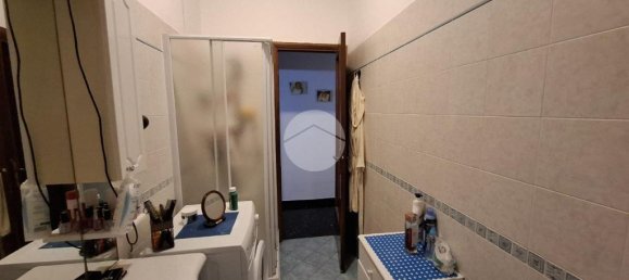 Apartamento de 3 dormitorios en Genoa, Italy No. 117600 14