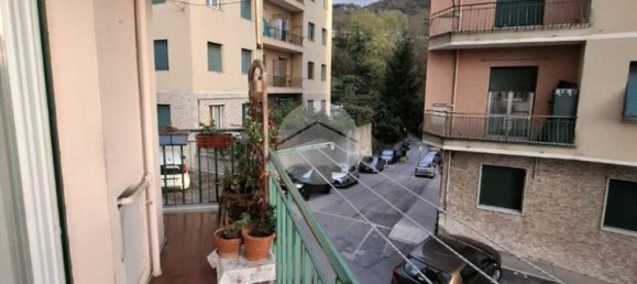 Apartamento de 3 dormitorios en Genoa, Italy No. 117600 17
