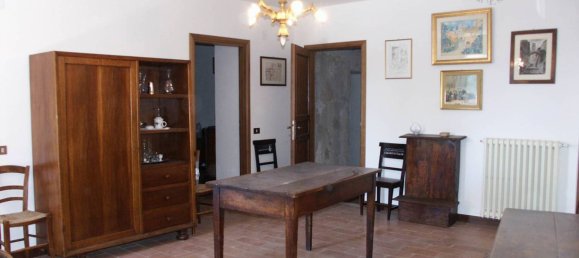 3 Schlafzimmer Haus in Visso, Italy, Nr. 78243 13