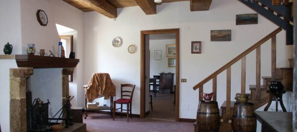 3 Schlafzimmer Haus in Visso, Italy, Nr. 78243 12