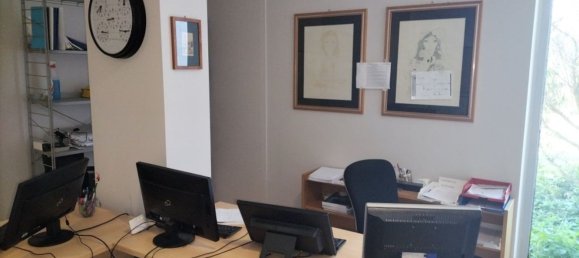 230m² Office in Perugia, Italy No. 306907 7