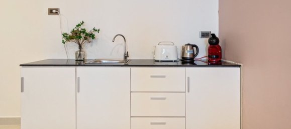 1 room Office in District 4, Vietnam No. 16318 8