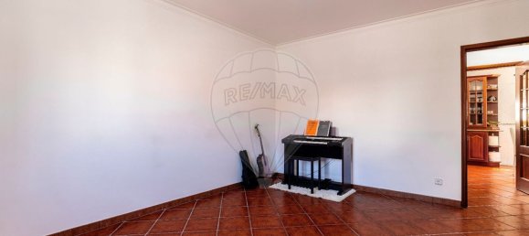 3 bedrooms House in Torres Vedras, Portugal No. 50816 9