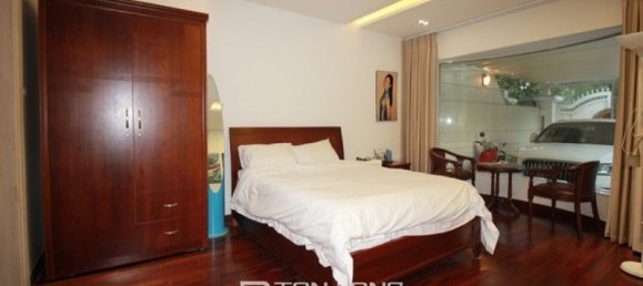 4 bedrooms Villa in Tay Ho, Vietnam No. 819 7