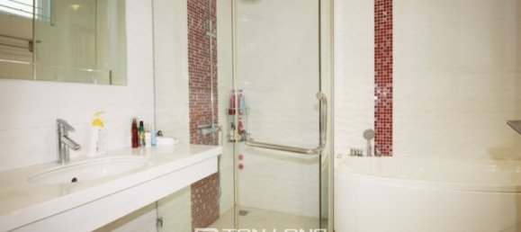 4 bedrooms Villa in Tay Ho, Vietnam No. 819 11