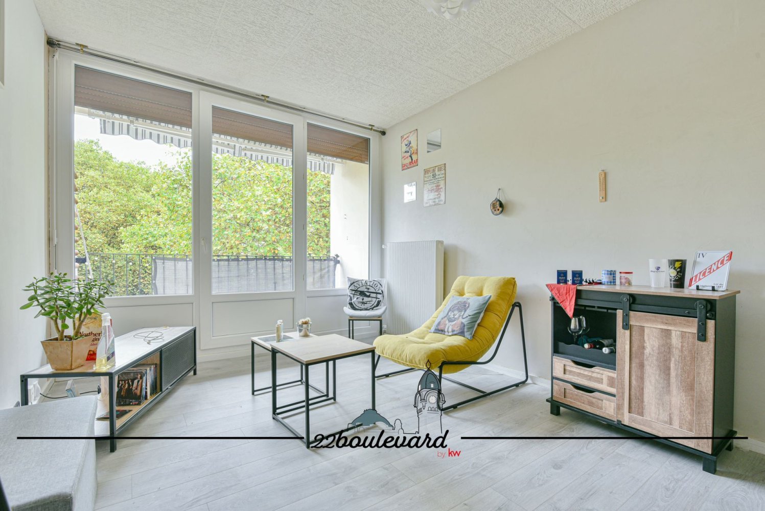 Apartamento de 2 dormitorios en Limoges, France No. 107117