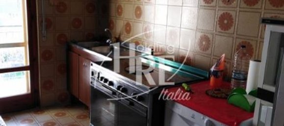 5 rooms Apartment in Cetraro, Italy No. 74914 7