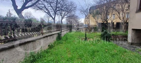 Villa de 3 dormitorios en Bastia Umbra, Italy No. 61236 16