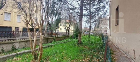 Villa de 3 dormitorios en Bastia Umbra, Italy No. 61236 15