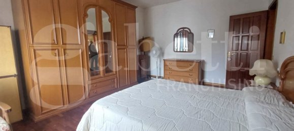 Villa de 3 dormitorios en Bastia Umbra, Italy No. 61236 9