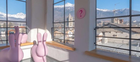 2 rooms Penthouse in Aosta, Italy No. 158011 2