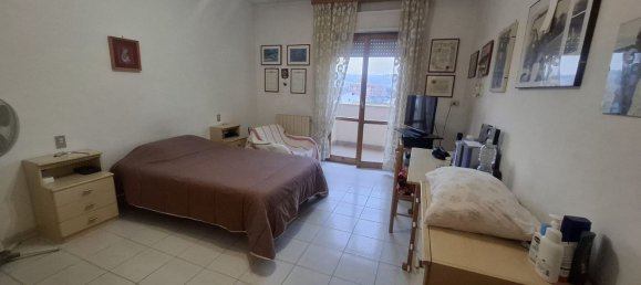 5 rooms Apartment in Pescara, Italy No. 41821 9