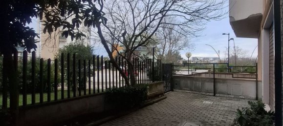 5 rooms Apartment in Pescara, Italy No. 41821 7