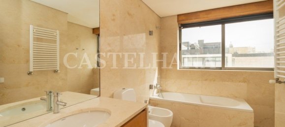 4 bedrooms Duplex in Matosinhos, Portugal No. 137346 23