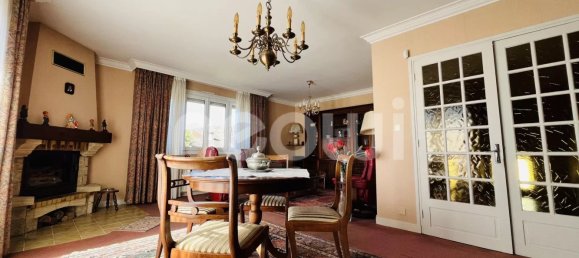 4 bedrooms Villa in Blanzat, France No. 43927 4