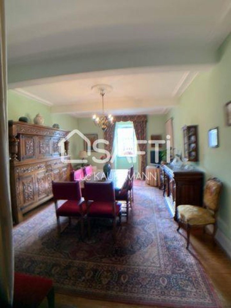 4 chambres Appartement à Strasbourg, France No. 23601